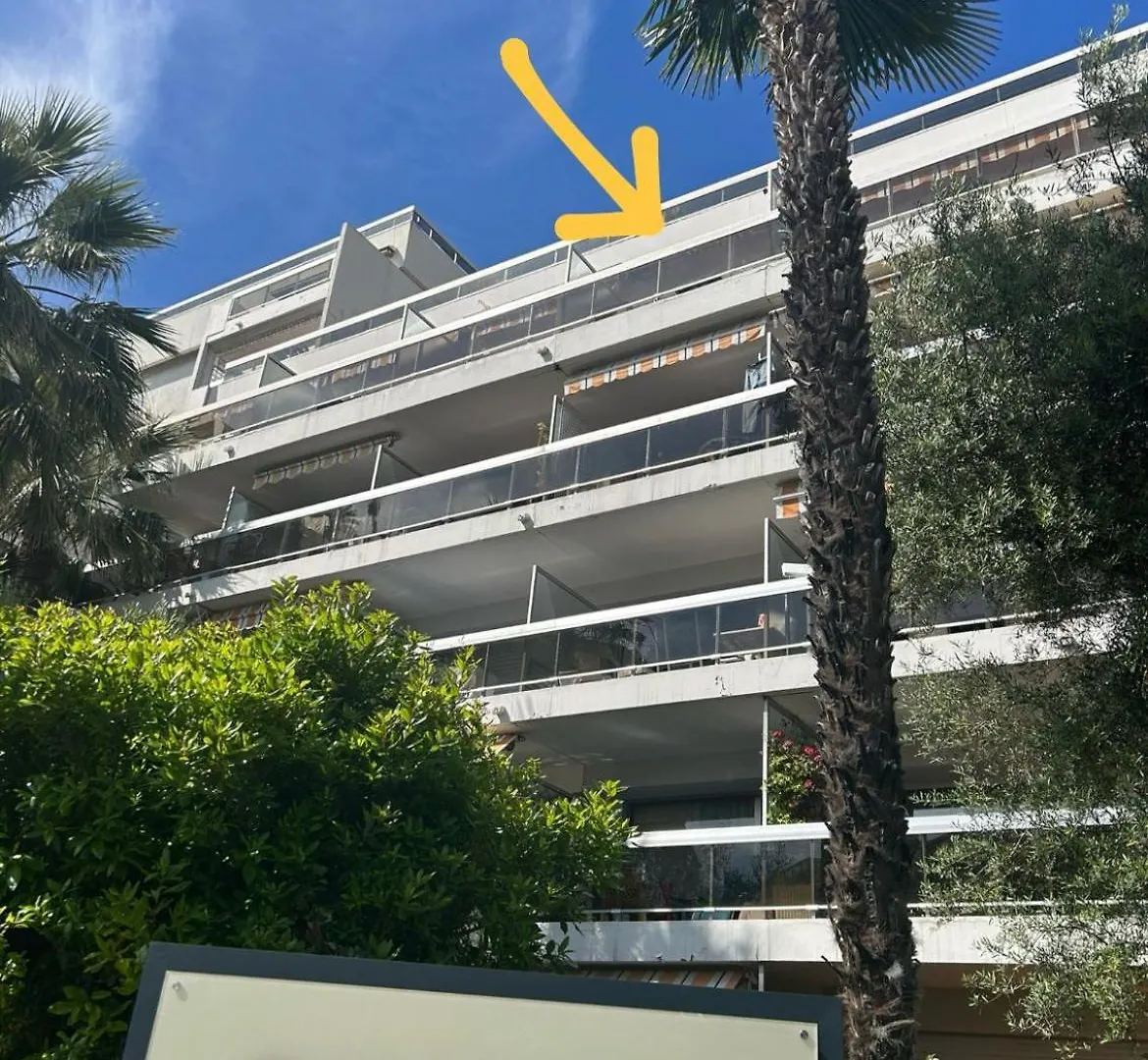 Canelle- Beau 2P,Tout Confort, Vue Mer, Piscine Antibes 0*,  France