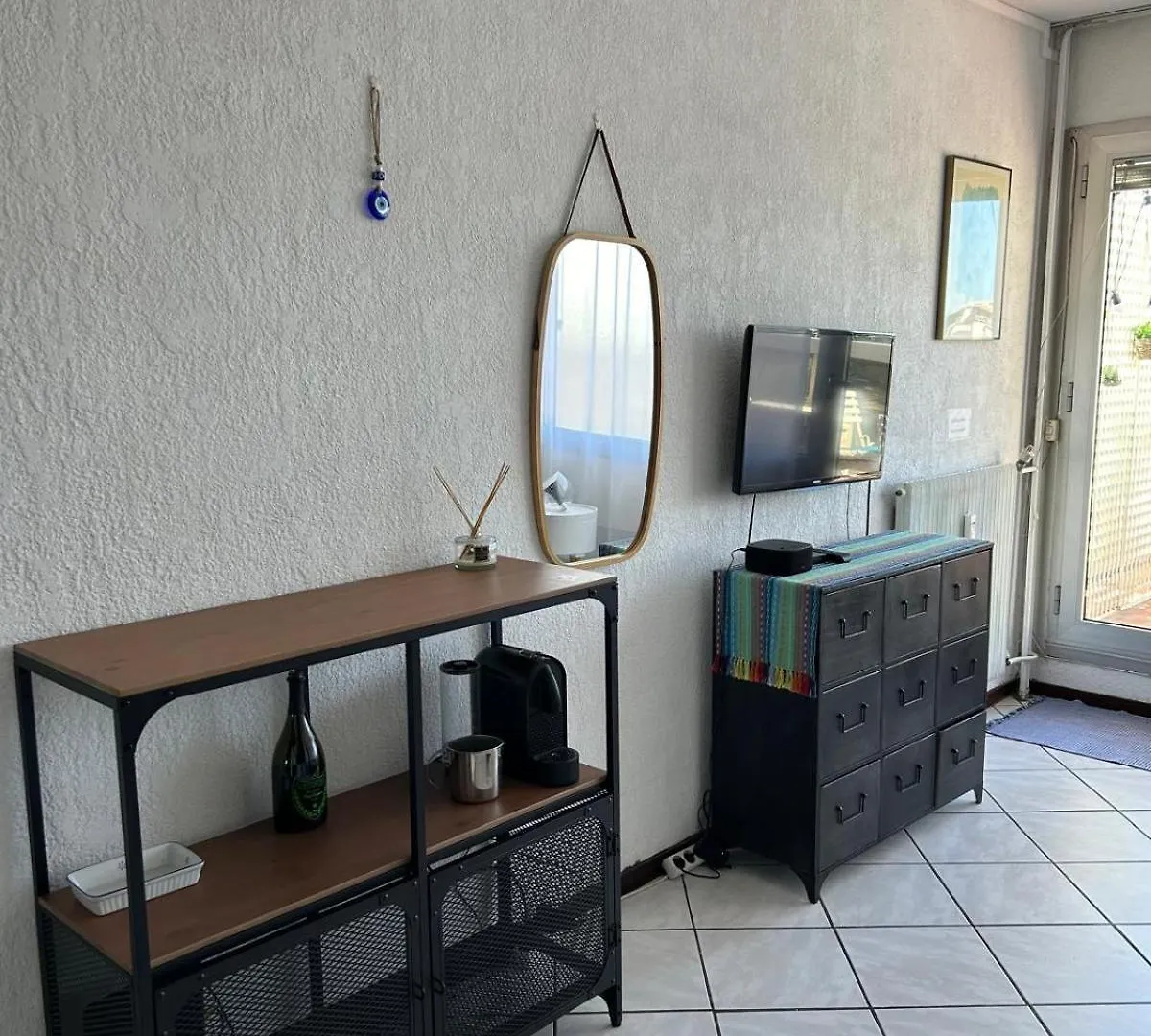 Canelle- Beau 2P,Tout Confort, Vue Mer, Piscine Antibes